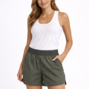 REI women’s lined hiking / running shorts - M